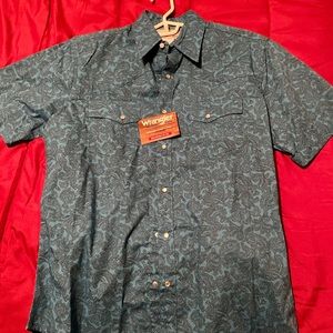 Wrangler Button Up